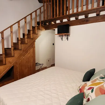 Le Tegole Apartahotel Riparbella