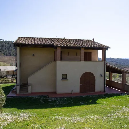 Le Tegole 4* Riparbella