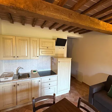 Le Tegole Hotel apartamentowy Riparbella